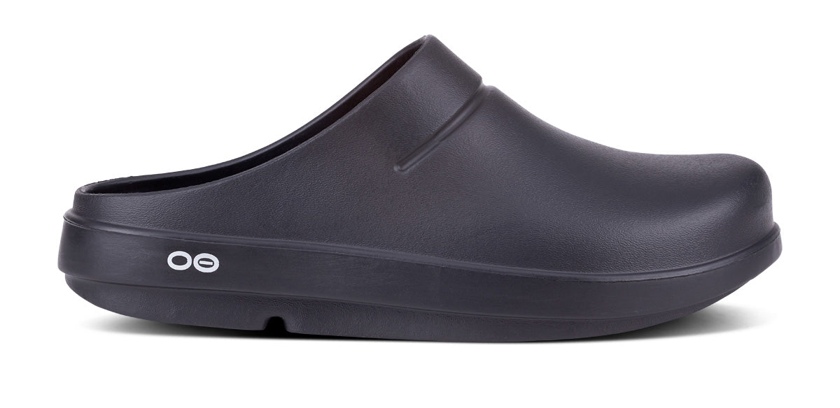 02-1200BLK_shot1_96dae263-1832-4da2-bede-0ae1eef767a9 Women's OOcloog Clog - Black