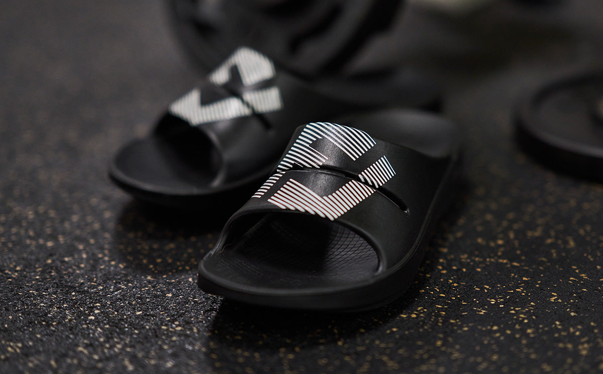 footjoy-oofos-mens-ooahh-sport-slide-sandal-black-08-08-OOahhBlack_Footjoy FJ X OOFOS Men's OOahh Sport Slide Sandal - Black