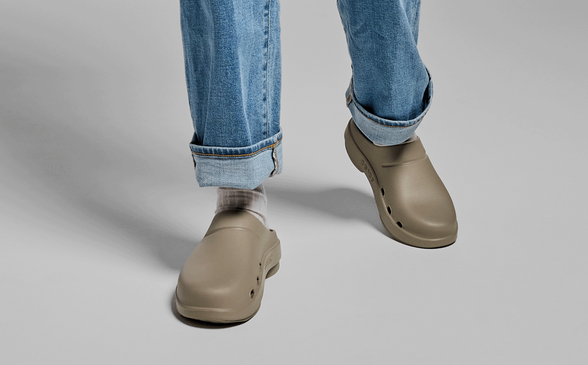 womens-oocloog-clog-nomad-08-08-1200_nomad_1 Women's OOcloog Clog - Nomad