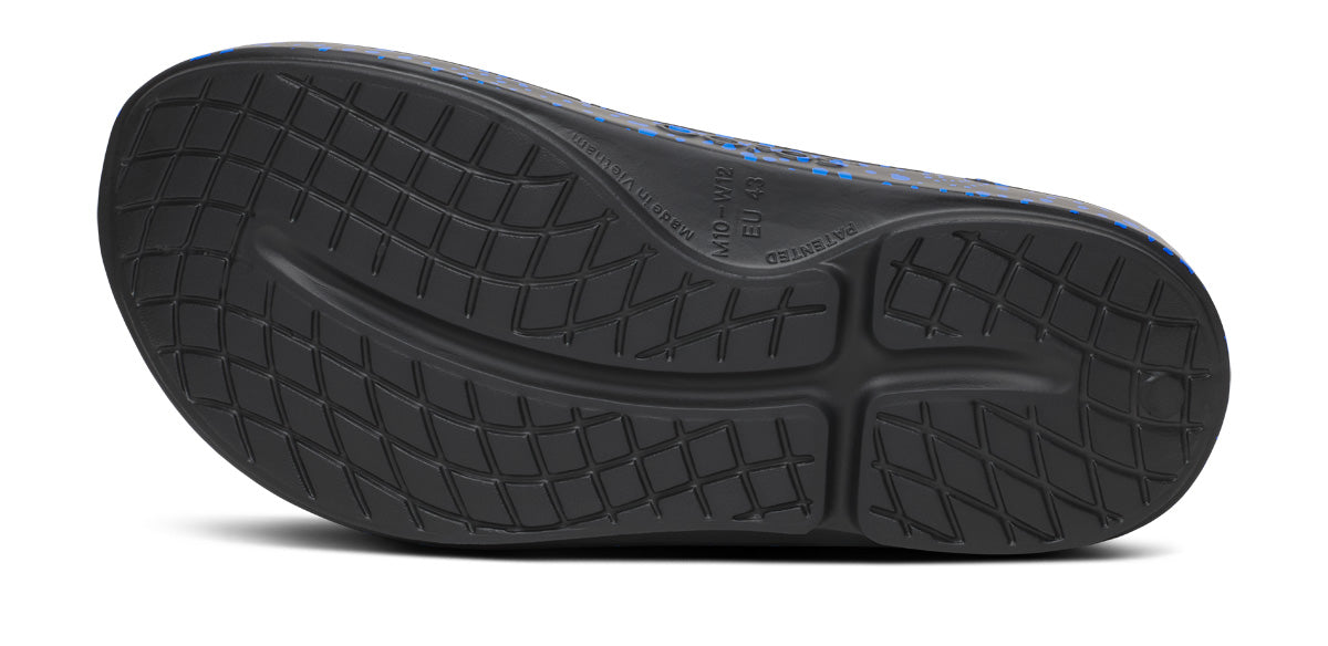 womens-oofos-x-adwysd-ooriginal-limited-sandal-black-07-07-1000ALWAYS_shot7 Women's OOFOS x ADWYSD OOriginal Limited Sandal - Black