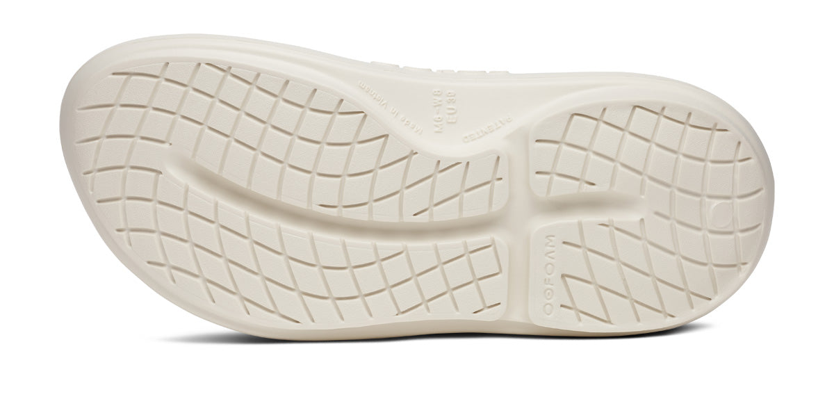 womens-ooyea-slide-sandal-chalk-08-08-1700CHALK_shot7 Women's OOyea Slide Sandal - Chalk